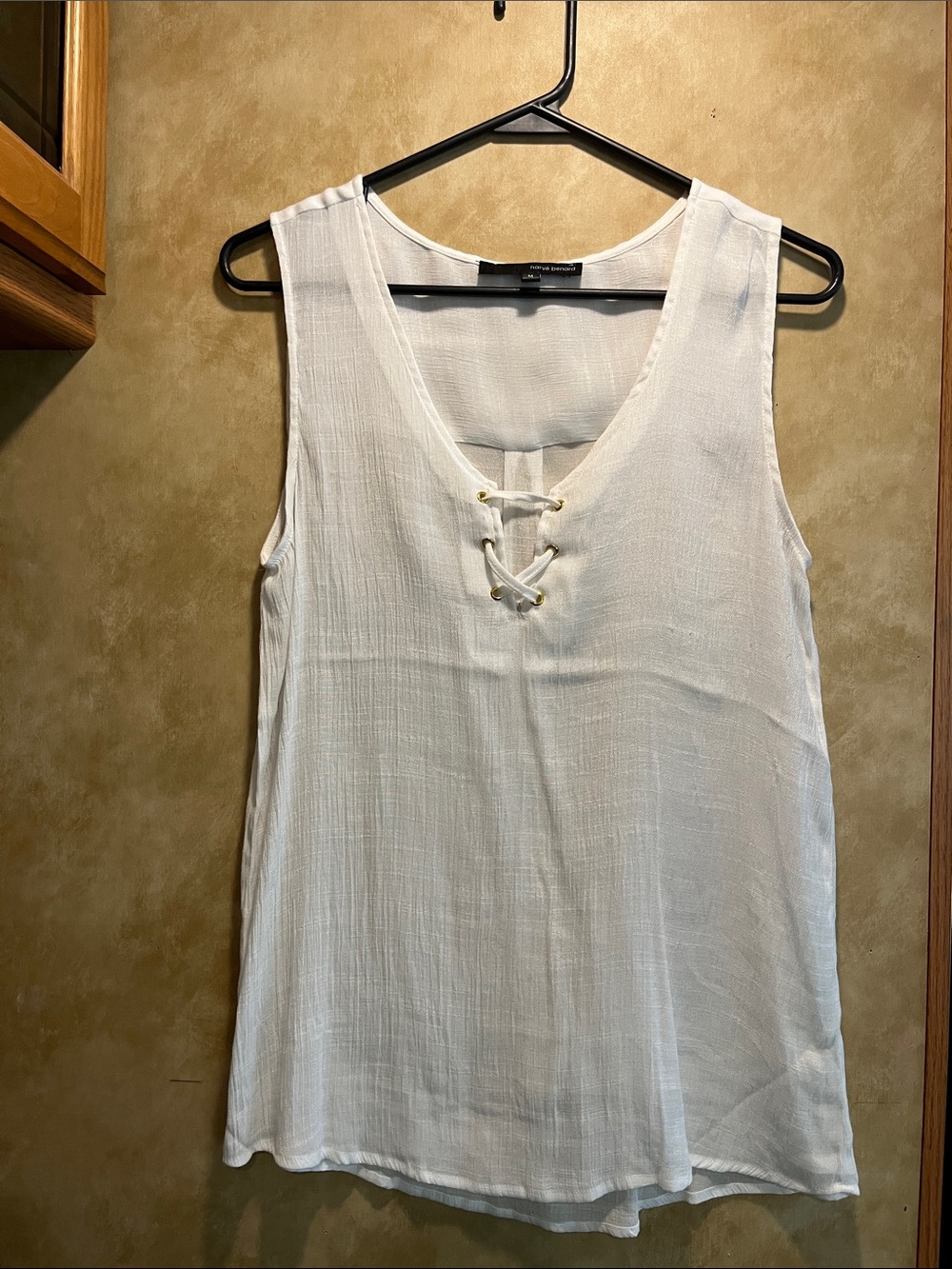 Harve Benard White Lace-Up V-Neck Sleeveless Camisole
